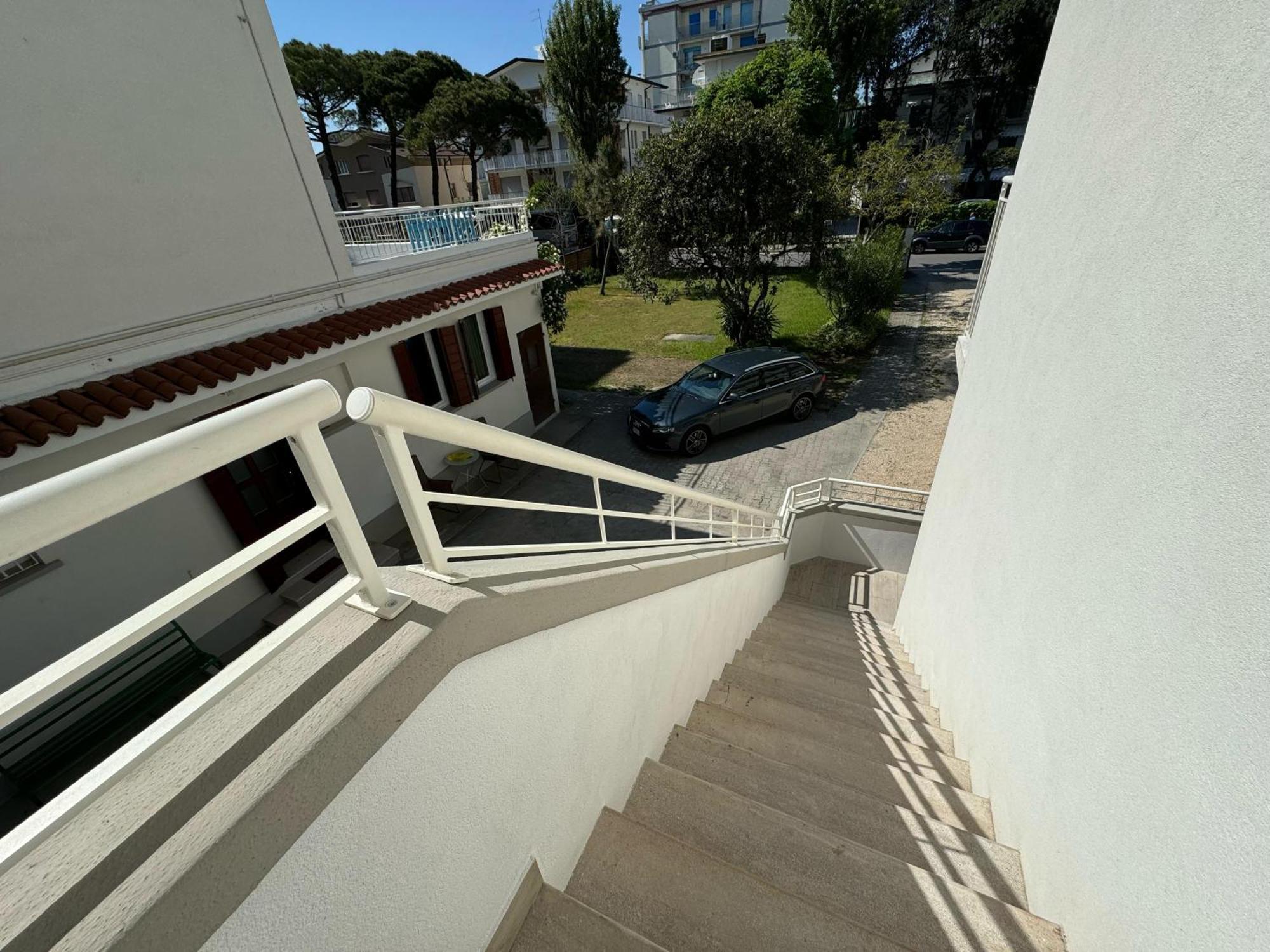 App4Rent Villa Zanetti - Appartamenti Con Spiaggia Privata Frontemare Lido di Jesolo Exterior photo