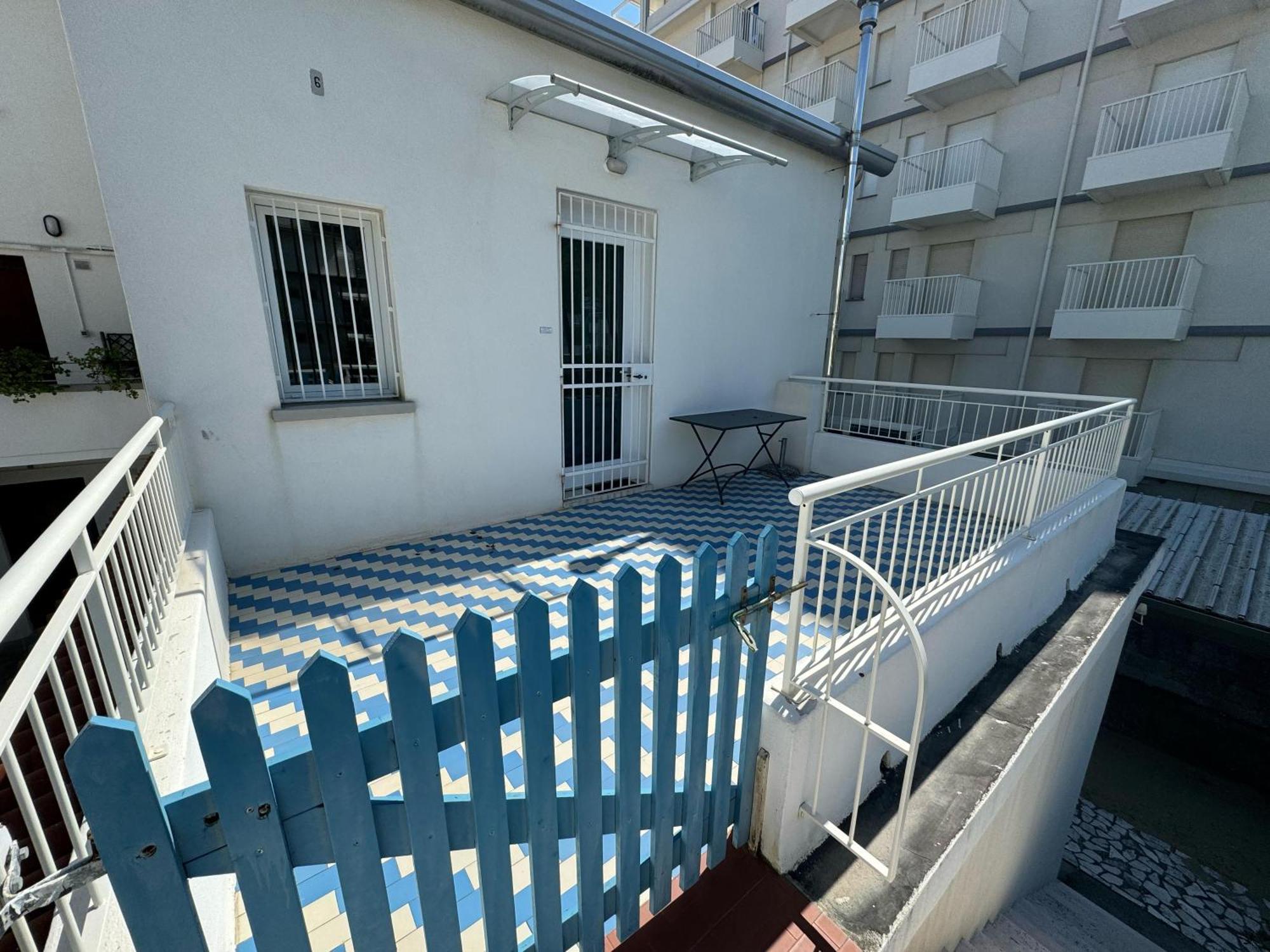 App4Rent Villa Zanetti - Appartamenti Con Spiaggia Privata Frontemare Lido di Jesolo Exterior photo