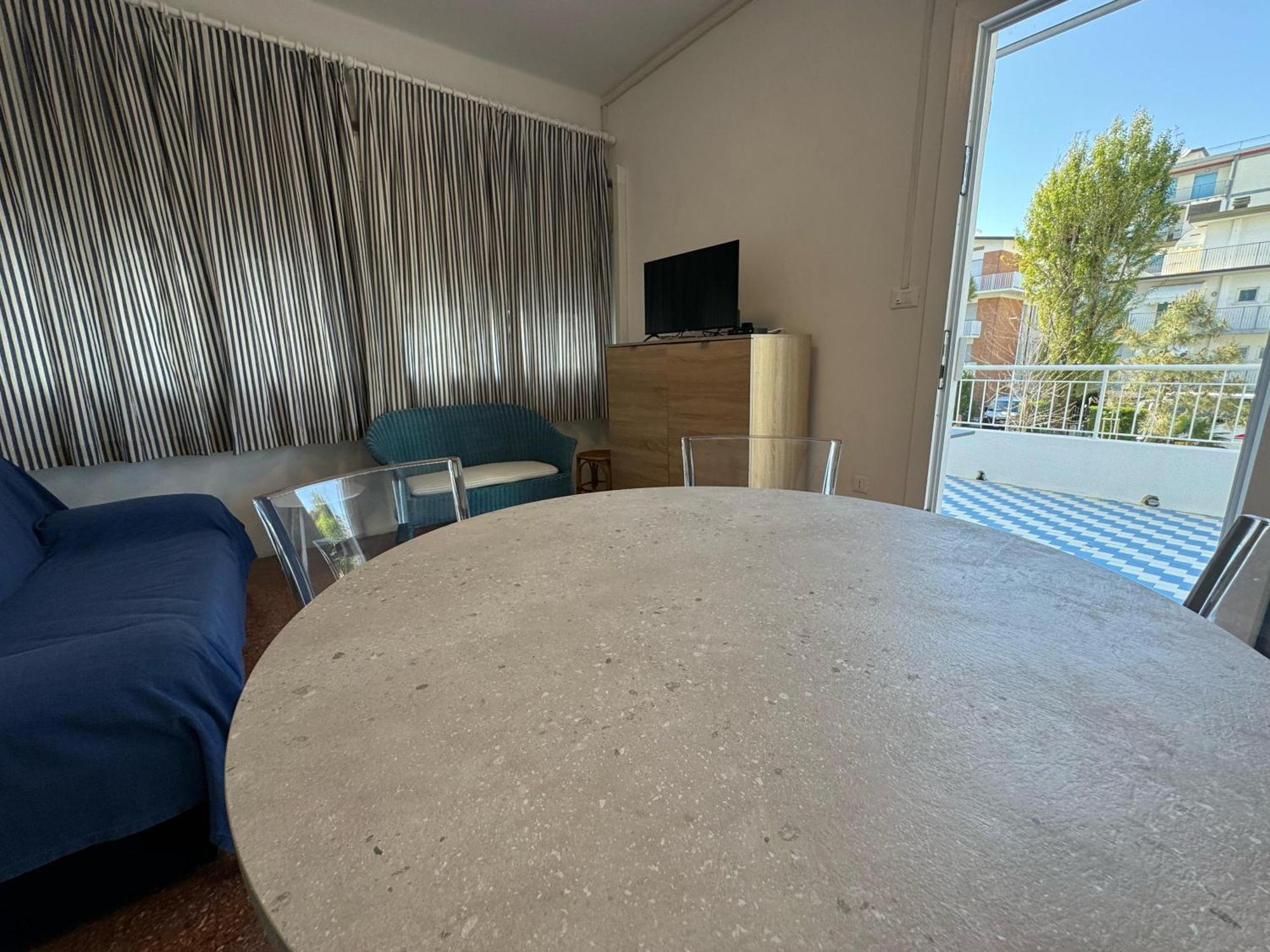 App4Rent Villa Zanetti - Appartamenti Con Spiaggia Privata Frontemare Lido di Jesolo Exterior photo